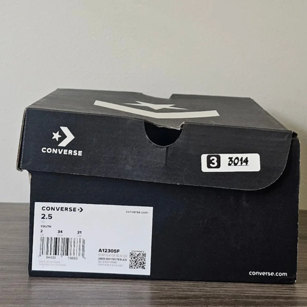 Converse Star Player 76 Easy -On Luxe Size 2.5 Green Envy A12305F NWT